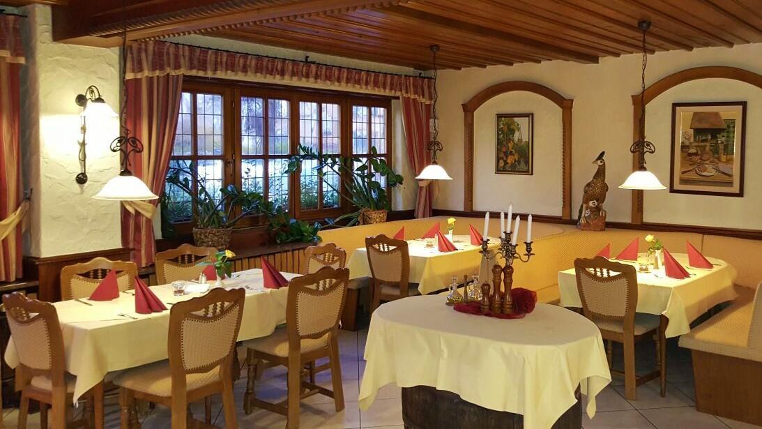 Winzergarten Hotel-Restaurant Grosskarlbach Exterior photo