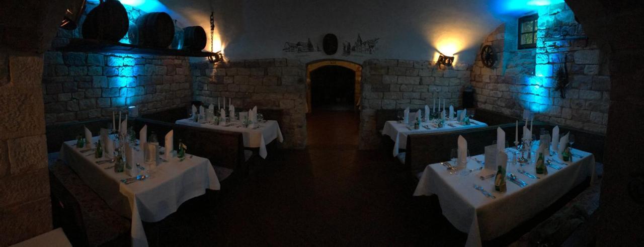 Winzergarten Hotel-Restaurant Grosskarlbach Exterior photo
